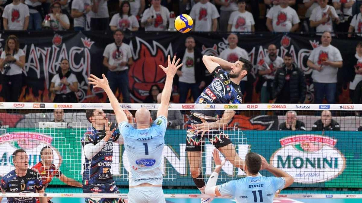 Oggi alle 15.30 Sir Safety Susa Perugia-Piacenza nella semifinale di Coppa Italia