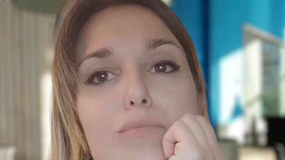 Da ritrattista a scrittrice: è uscito il nuovo libro di Paola Filomeno "100 passi per volare: tu al 100%"