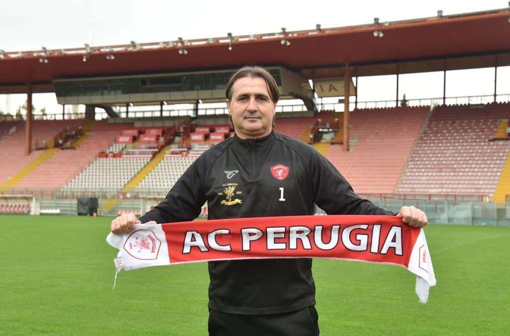 Tanta l'attesa! Alle 20.30 al Curi si gioca Perugia-Livorno con l'esordio di Giovanni Tedesco in panchina!