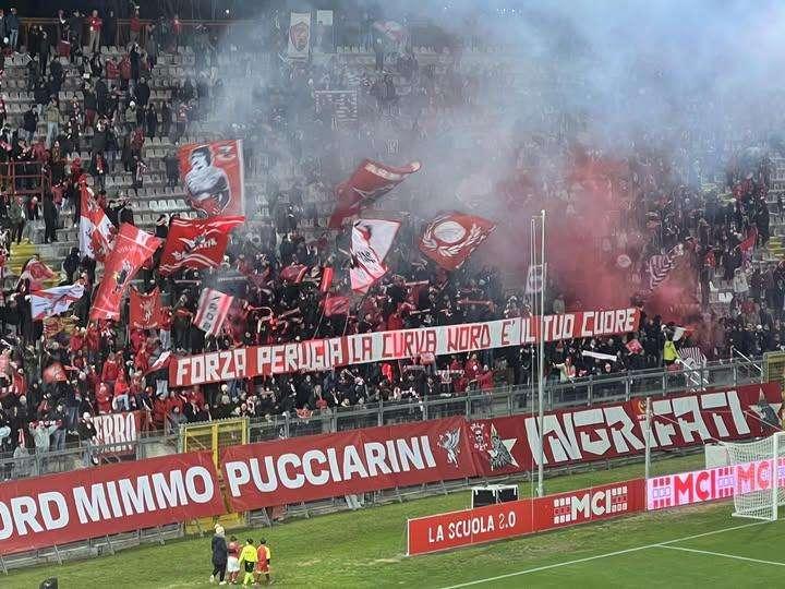 Il Perugia vuol spingere la campagna abbonamenti e c'è la proroga delle promozioni: 1150 le tessere sottoscritte