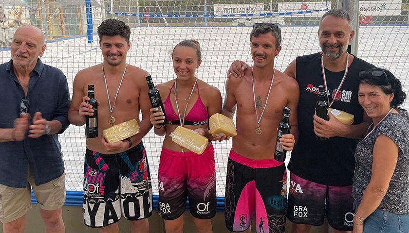 Concluso a Mantignana il torneo di sand volley "In campo per Claudio e Franco - Memorial Giri-Fiscella"