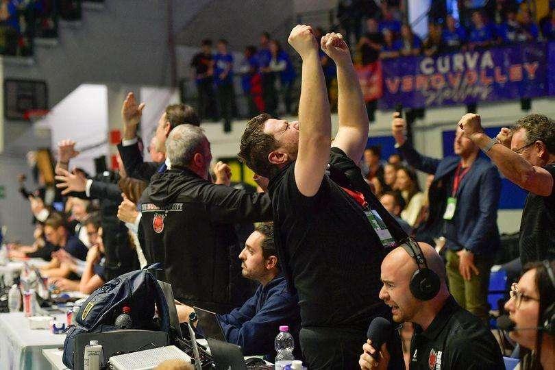 Dopo 19 anni Simone Camardese lascia la Sir Susa Vim Perugia!
