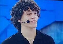 L'Italia è già innamorata di Nicolò Filippucci: dal Colle della Trinità a star di "Amici" su Canale 5