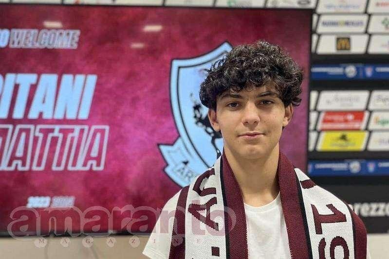 Oggi parte l'Arezzo in ritoiro: con il tecnico Indiani c'è anche l'attaccante Capitani, pescato nella Promozione umbra