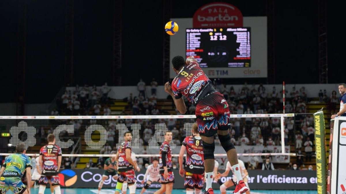 La presentazione delle 12 squadre della Superlega di volley maschile