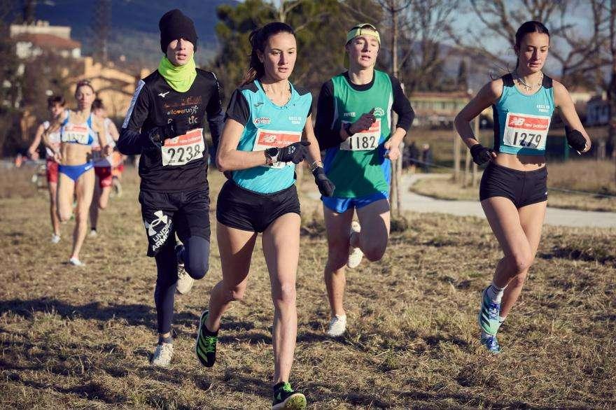 In 500, tra giovani ed adulti, hanno gareggiato ieri al cross di Foligno per i titoli regionali