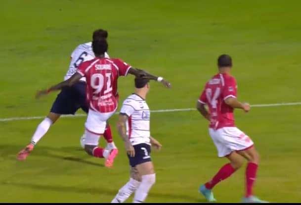 La “garra” e la buona qualità del Perugia italo-argentina contro la robustezza tattica del Gubbio
