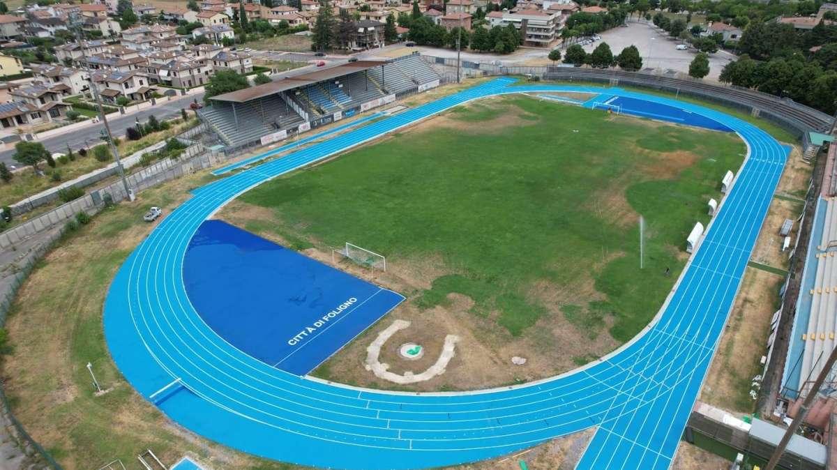 Lo spettacolo di Foligno per l'atletica leggera: da oggi pista nuovissima disponibile tutto l'anno!