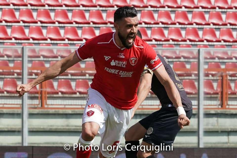 Il Catania ha ingaggiato l'ex grifone Salvatore Monaco