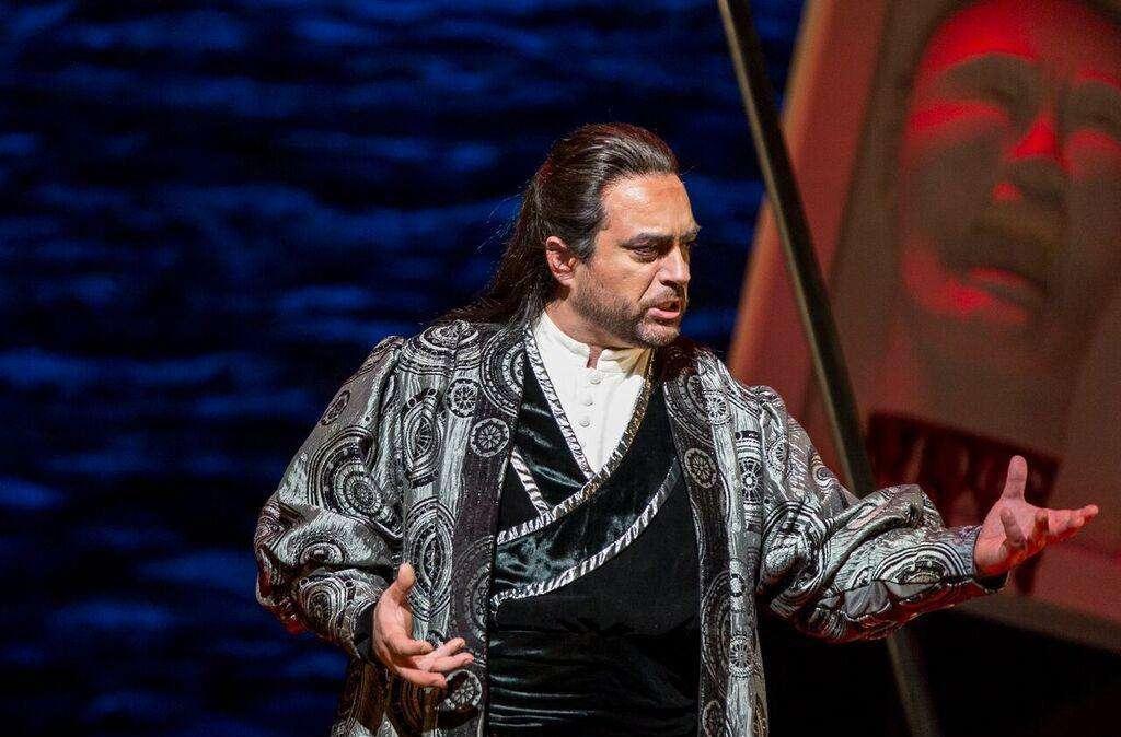 Applausi per il tenore Gianluca Terranova con gli allievi del masterclass a Todi
