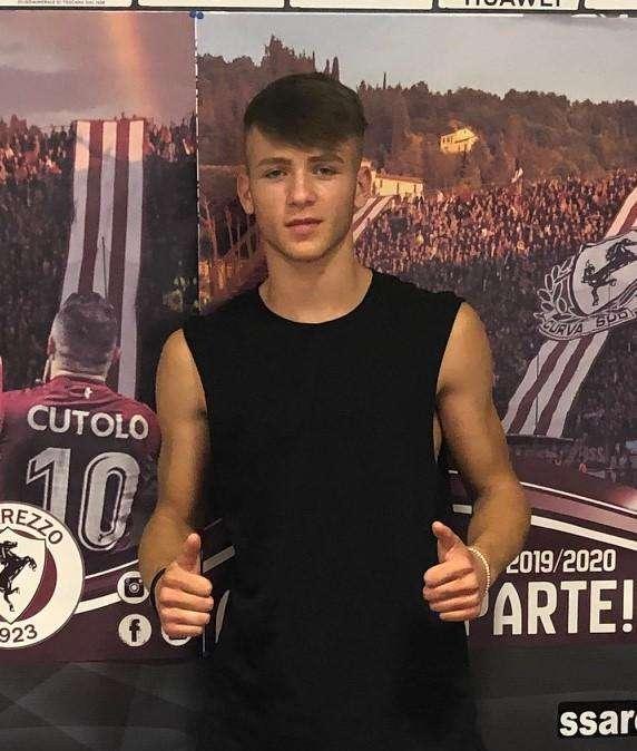 Il Perugia lo ha lasciato libero ed ora, dopo i primi gol in Serie C, lo vogliono addirittura in A!