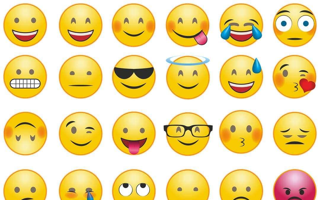 E oggi festa sia! Lo sapevate che si celebra la Giornata mondiale delle emoji?