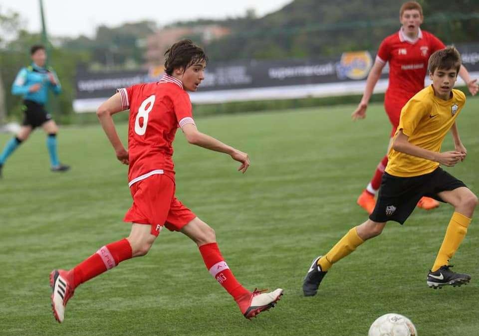 Il baby Gabriele lascia il Perugia e va alla Fiorentina, dopo aver fatto rivivere per tre anni il ricordo dello zio Gianluca Moretti
