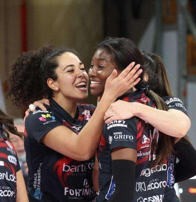 La Bartoccini Perugia al PalaBarton contro Messina: c'è da difendere il primo posto in A2 femminile
