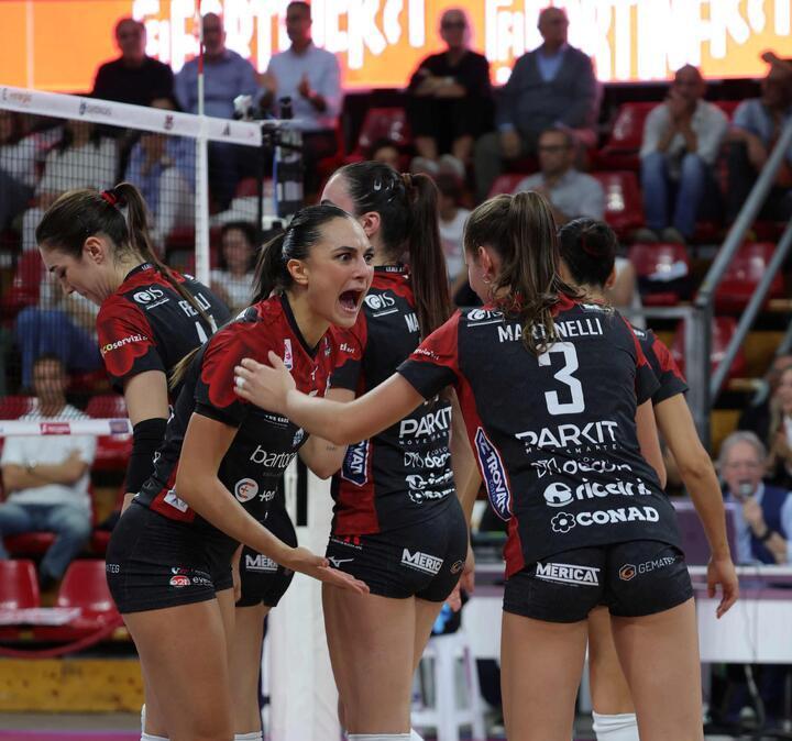 La Bartoccini Perugia vince la prima gara in A2: battuta (3-0) in casa Altamura