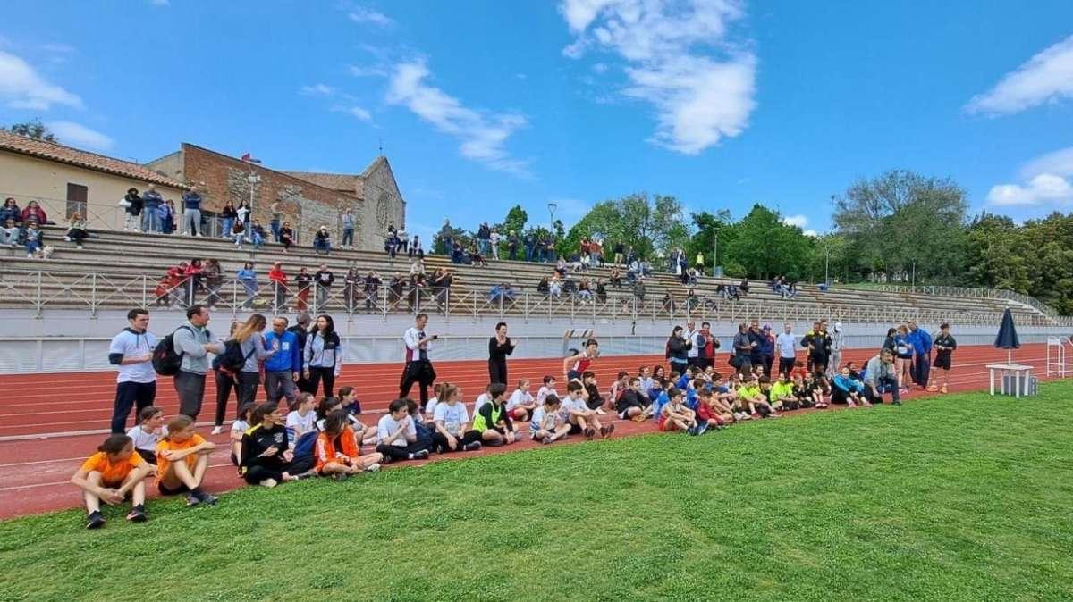 Allo Stadio Santa Giuliana di Perugia successo per i campionati regionali assoluti di atletica leggera