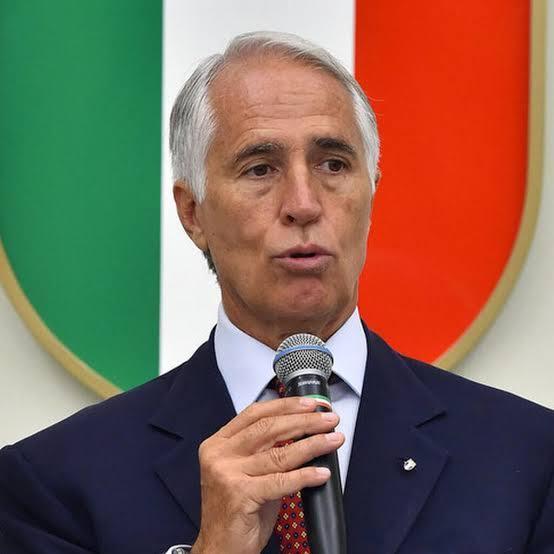 Follia! Alla Federcalcio diventano a pagamento le conferenze stampa della nazionale azzurra! E che prezzi!