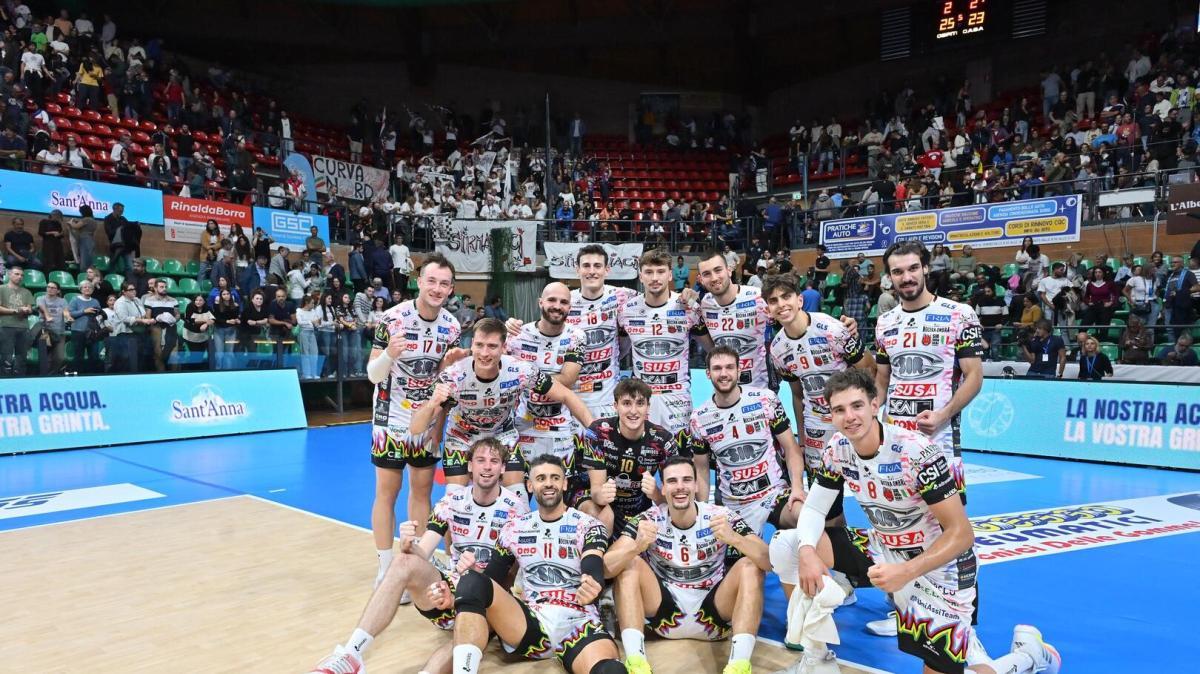 Vittoria al tie break per la Sir Susa Scai Perugia all'esordio in campionato a Cuneo