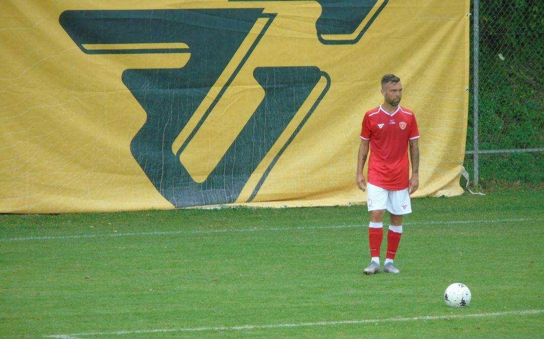 Il Perugia batte 6-0 il Montevarchi: 