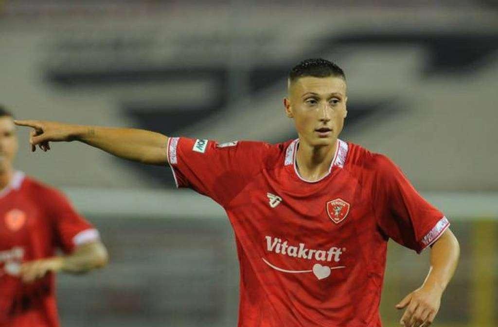 L'ex grifone Acella va in prestito in Serie C: "Forza Orange!"