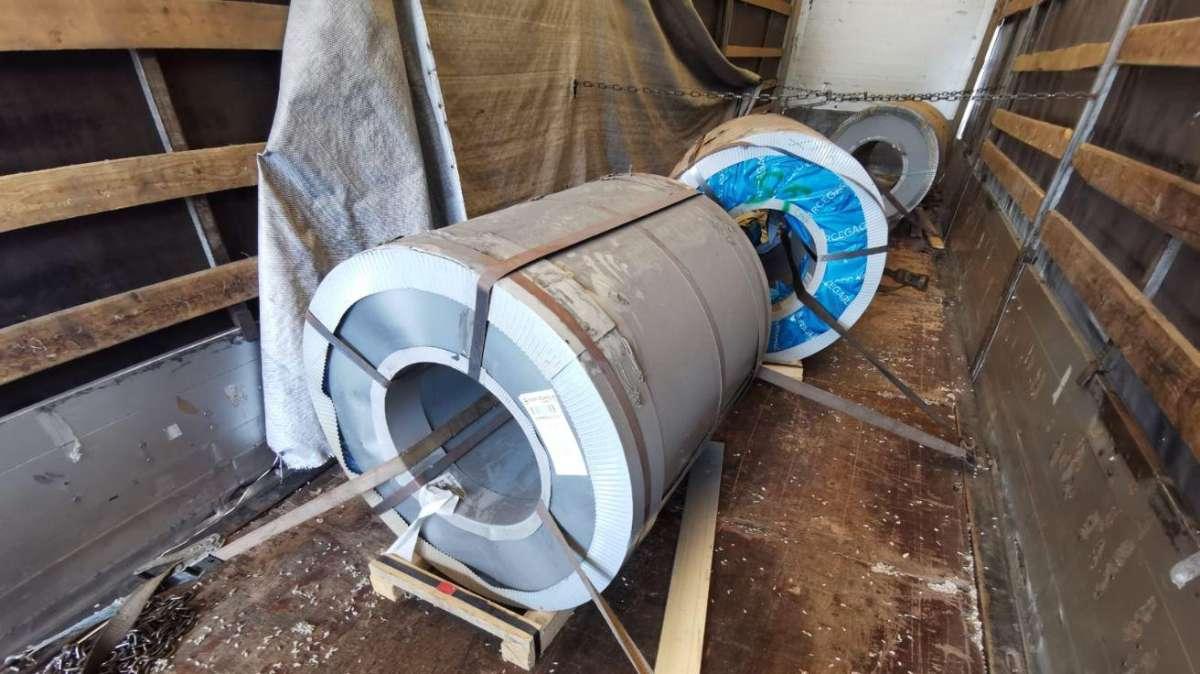 Si è rischiato il peggio a Magione! Caduta in strada una bobina d'acciaio di 74 quintali!