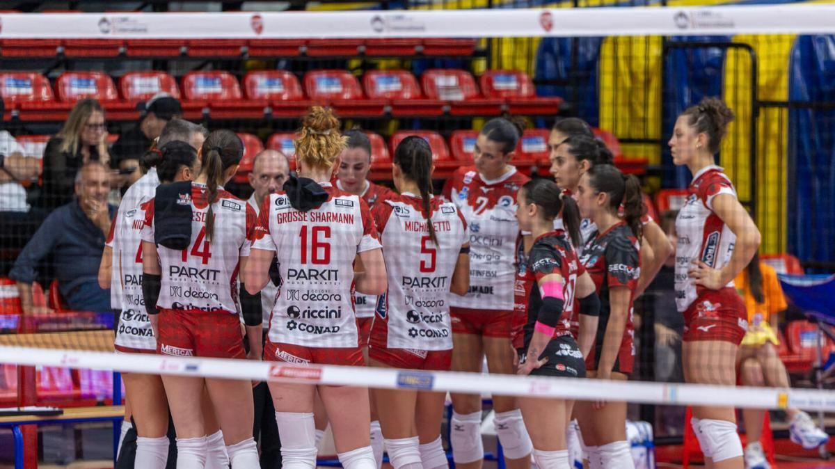 Analisi senza pietà per la Bartoccini dopo l'esordio in A2 femminile di volley! "Non siamo entrate in partita"