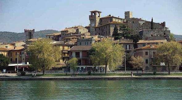 Tragedia a Passignano: donna muore in casa per cause ancora da accertare