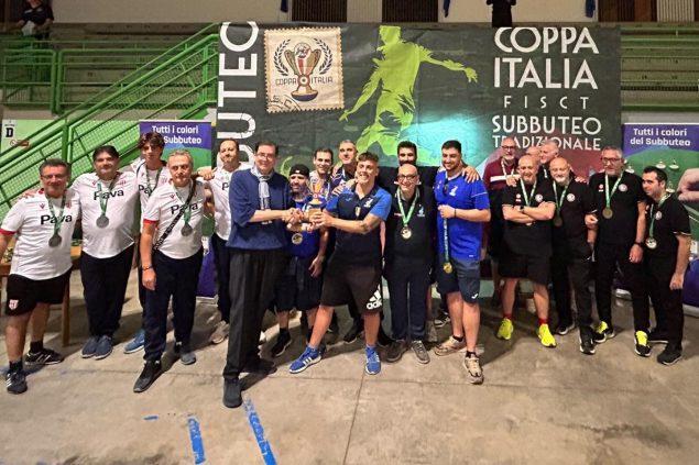 Stefano De Francesco protagonista con le Fiamme Azzurre nella conquista della Coppa Italia di Subbuteo! Santanicchia bronzo individuale