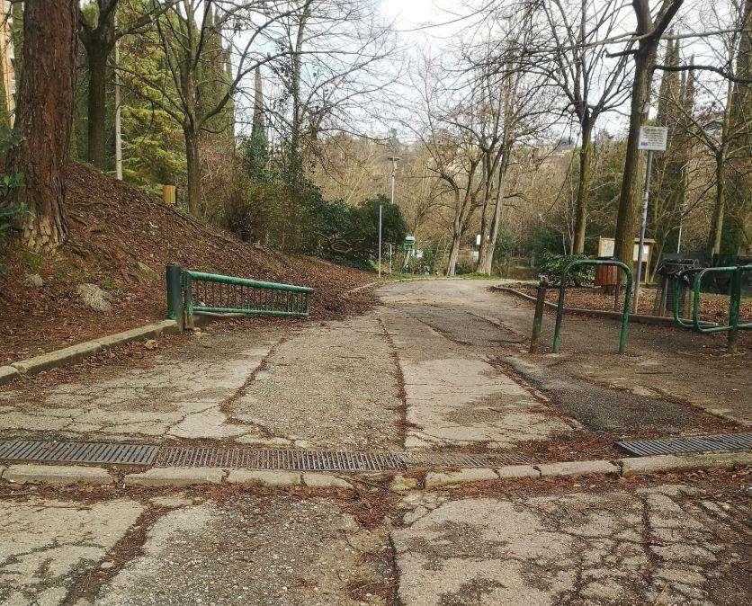 Il parco Sant'Anna a Perugia quando verrà reso accessibile a tutti, fruibile e sicuro? Comune ci sei? 