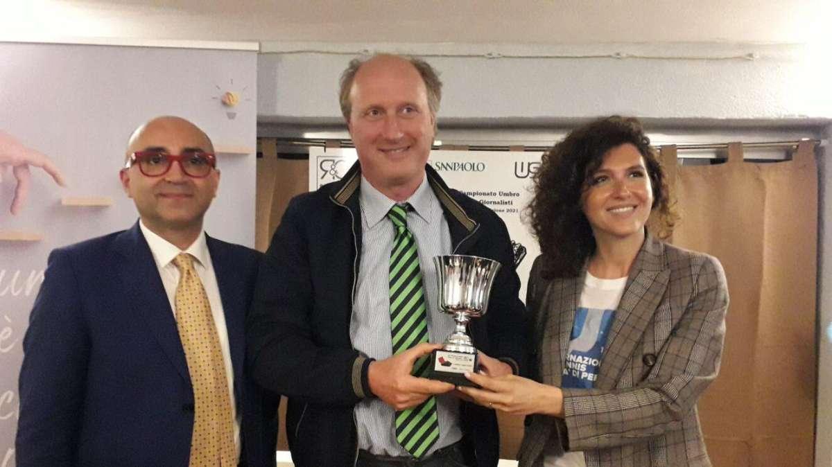 Chi sono i giornalisti umbri più bravi a giocare a tennis? Il 16 marzo la premiazione del torneo Ussi