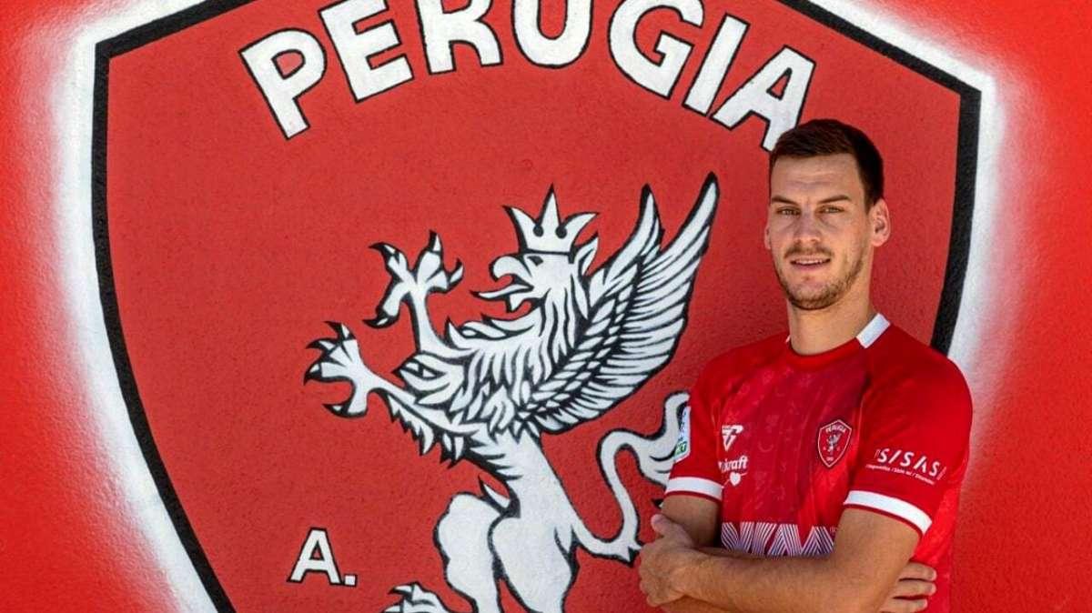 Il Perugia sta cercando una sistemazione per Vulic: può andare all'estero