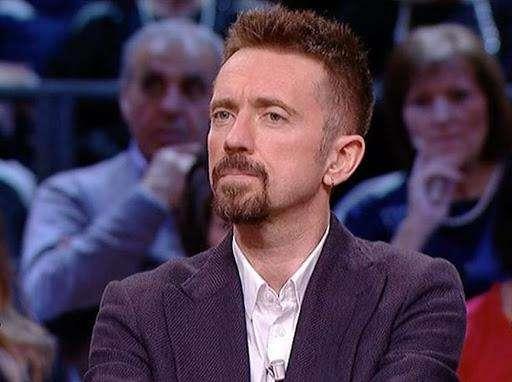 Tra i giornalisti più seguiti in Italia, inarrivabile Andrea Scanzi! Da 11 mesi sempre in testa alla classifica