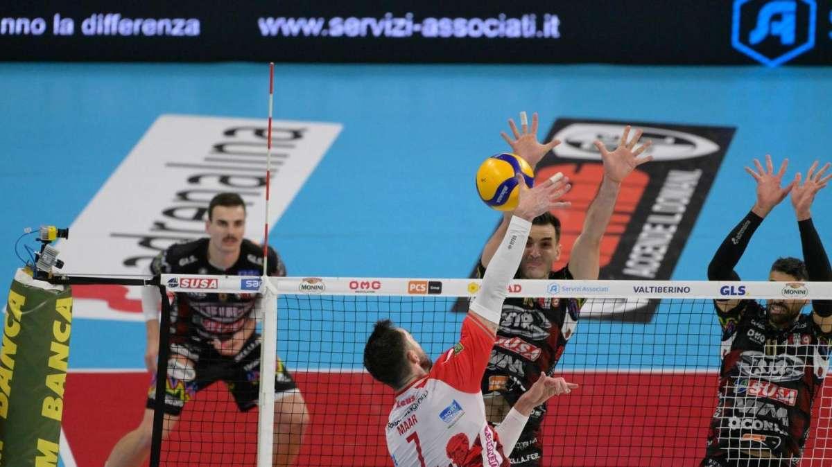 Domani sera (LIVE su www.perugia24.net) per la Sir Susa Vim Perugia c'è gara-1 dello spareggio con Piacenza per la Champions