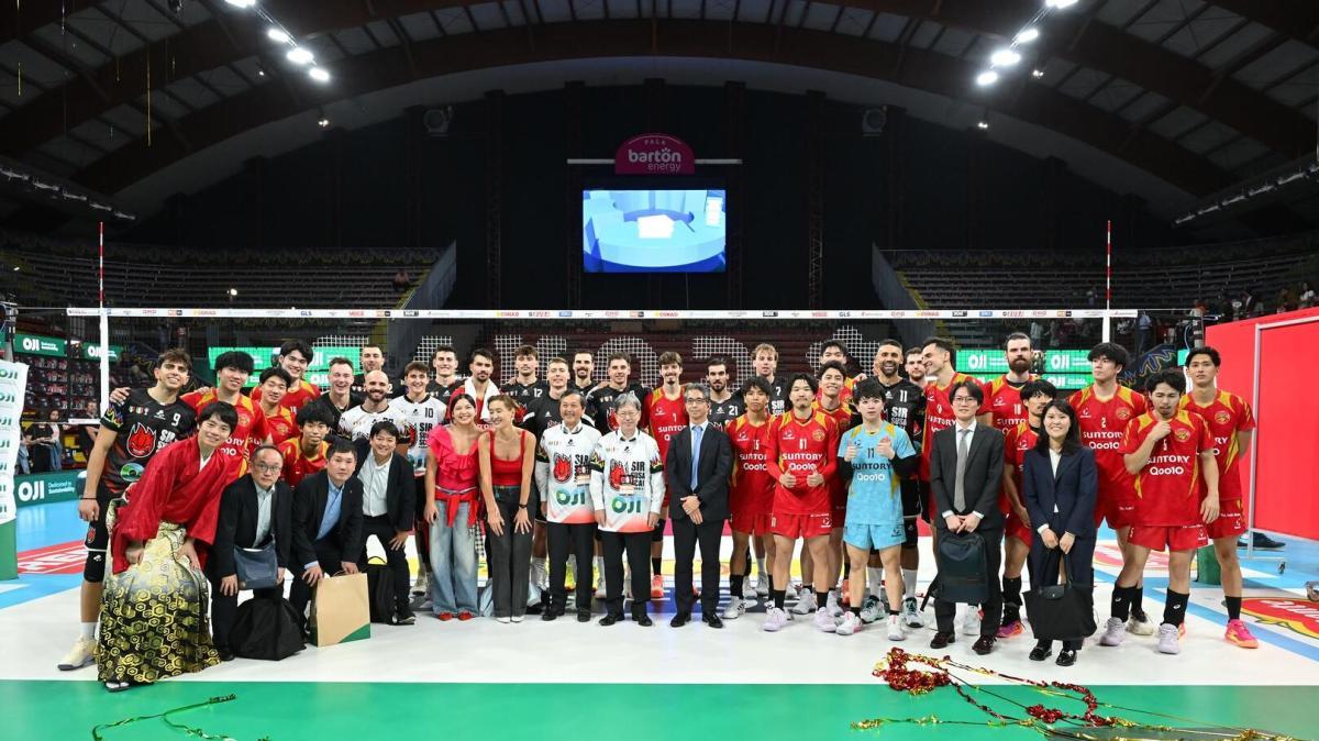 Vittoria della Sir Susa Scai Perugia al PalaBarton contro il Suntory Sunbirds Osaka