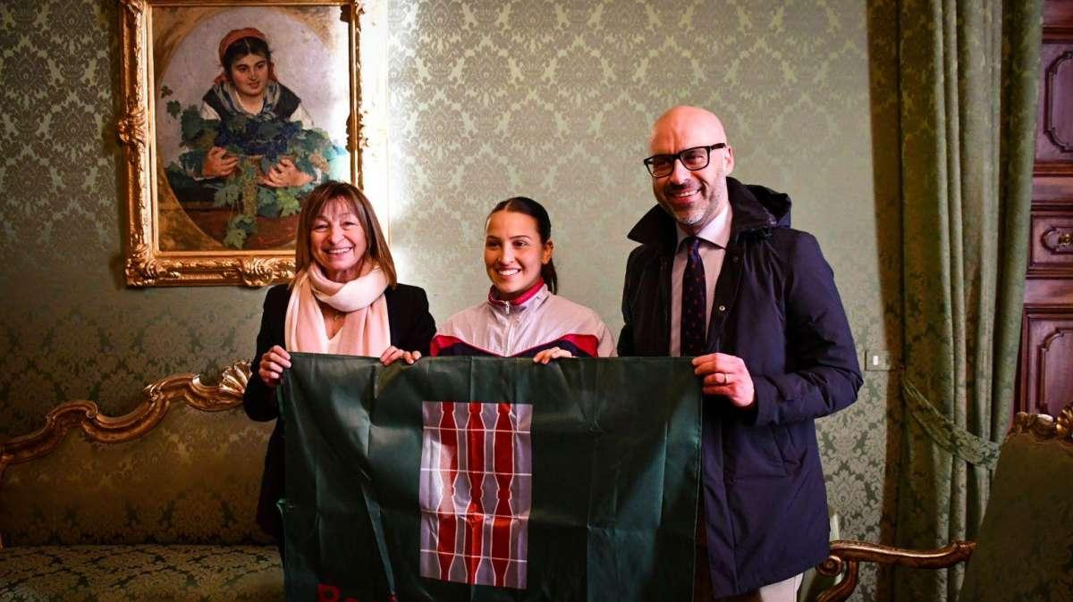 A Costanza Laliscia la Bandiera dell'Umbria per aver tenuto alto il nome della regione nel mondo