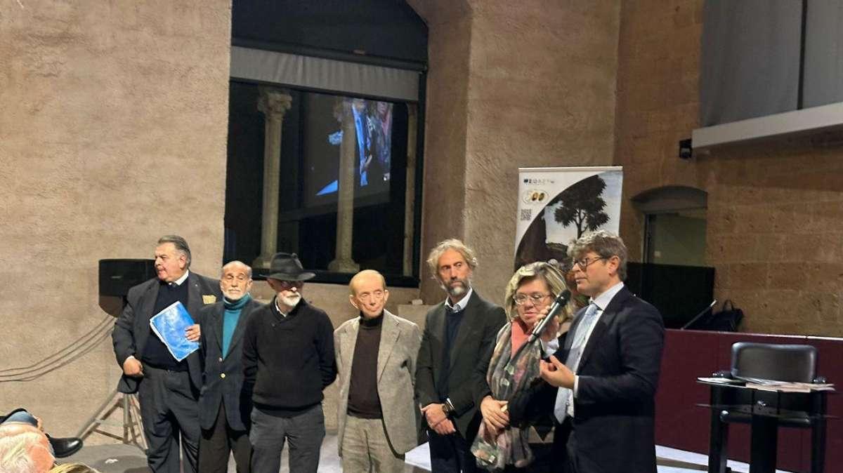 Le interviste impossibili a Pietro Vannucci e Luca Signorelli: un gran successo