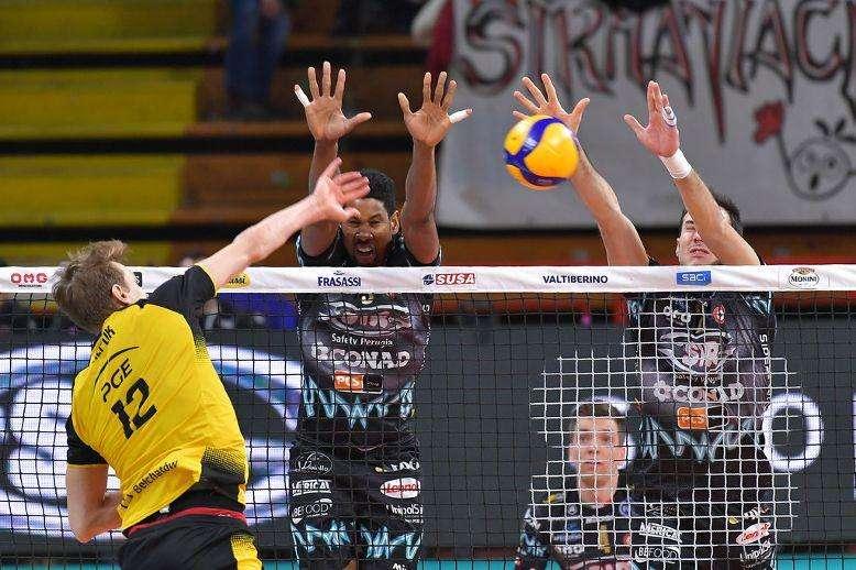 La Sir Safety Conad Perugia pronta a tornare in campo in Superlega