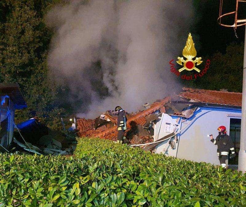 Sfiorata la tragedia! Esplosione nello spogliatoio durante l'allenamento per fuga di gas