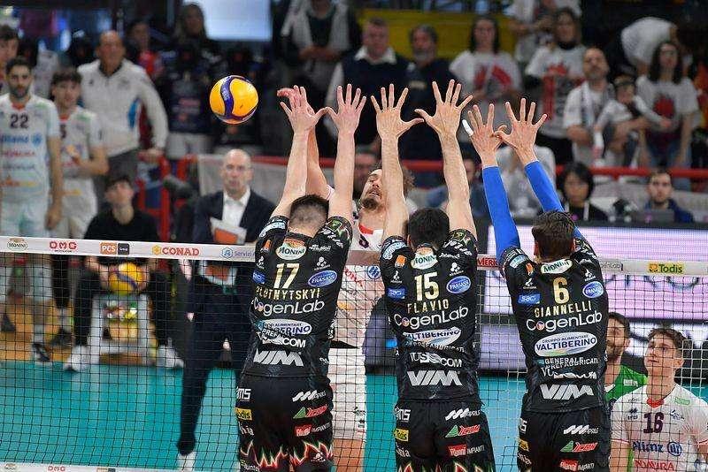 La Sir Safety Susa Perugia è al lavoro: come ultimo obiettivo rimane la qualificazione alla Challenge Cup