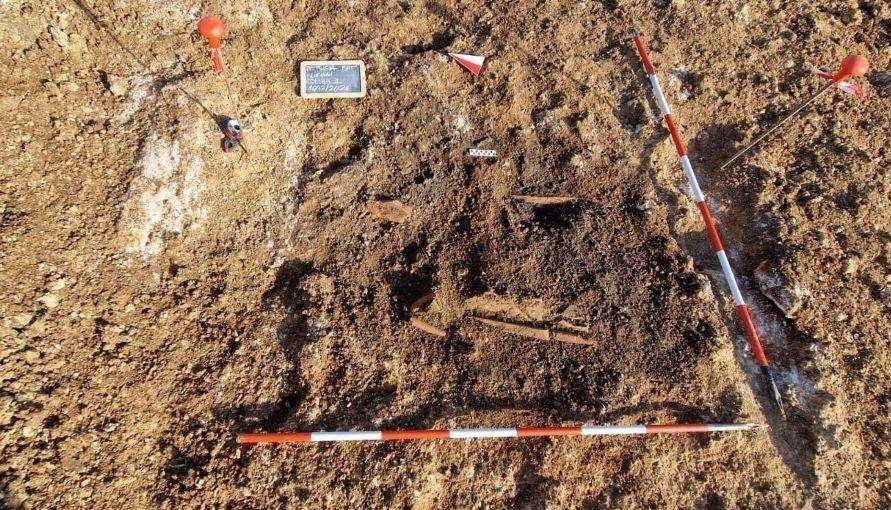 A Castel del Piano scoperta una tomba romana risalente al primo secolo avanti Cristo: ma non finisce qui