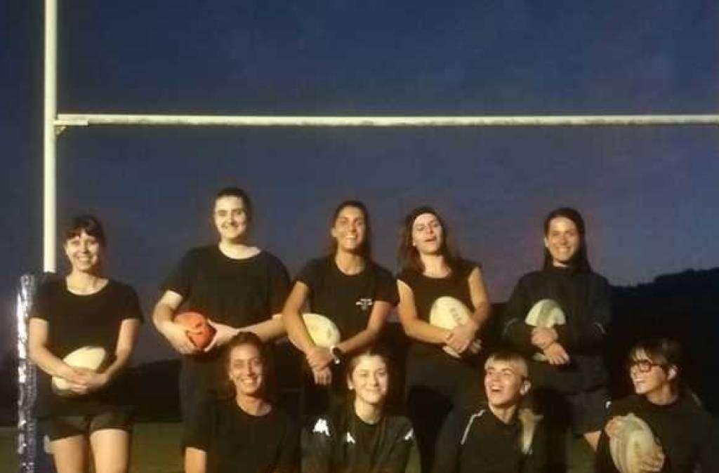 Siete donne e vi piace il rugby? Fatevi avanti, c'è una squadra che vi cerca!