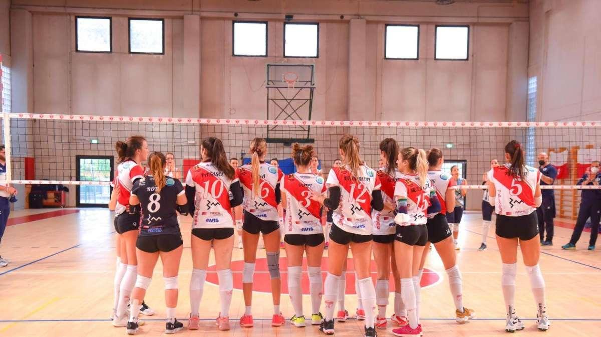 La 3M Perugia gioca la finale per salire in A2 femminile con il nuovo allenatore in panchina