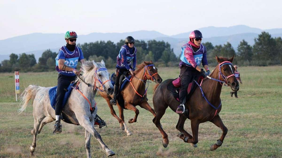 Vittoria allo sprint della perugina Costanza Laliscia nella gara di endurance equestre di Castiglione del Lago