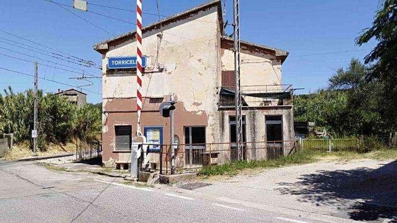 Non vedremo più la stazione di Torricella ridotta a rudere: siamo alla svolta