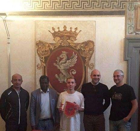 "Complimenti a Biscarini, che tiene alto il nome di Perugia: un ambasciatore per lo sport della città"