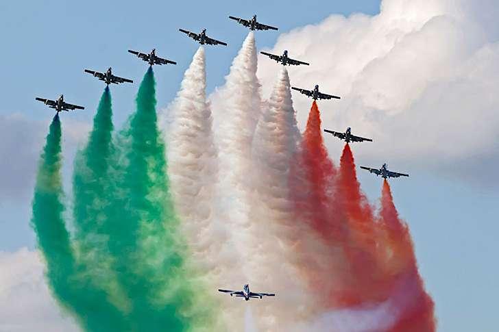 Attenzione domani a Perugia! La città sarà attraversata dalle Frecce Tricolori!
