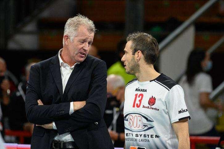 La finale scudetto del volley maschile sarà Perugia-Civitanova! I marchigiani hanno appena eliminato Trento!