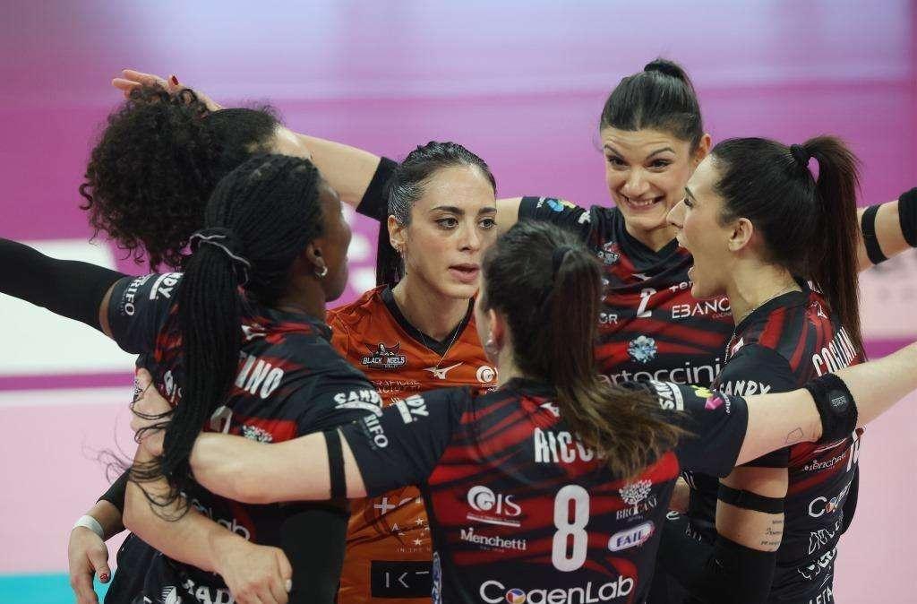 La Bartoccini Perugia vince ed ipoteca la promozione in A1 di volley femminile!