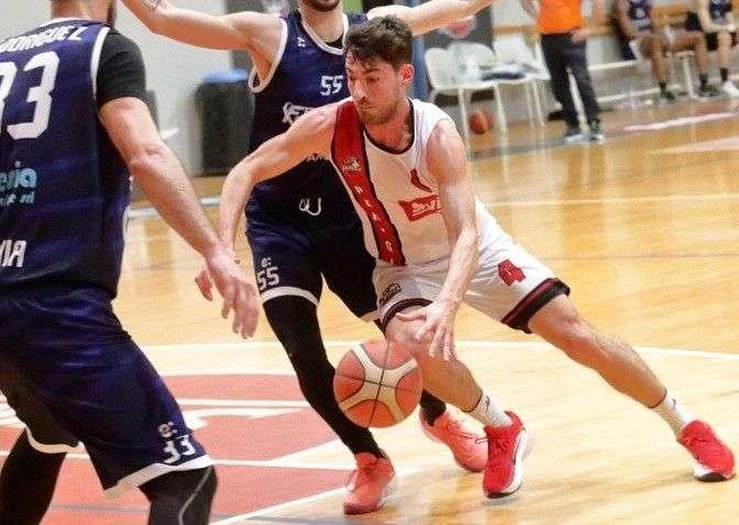 Gran bella vittoria della Svila Perugia Basket a Pescara che vale il terzo posto in classifica in serie C