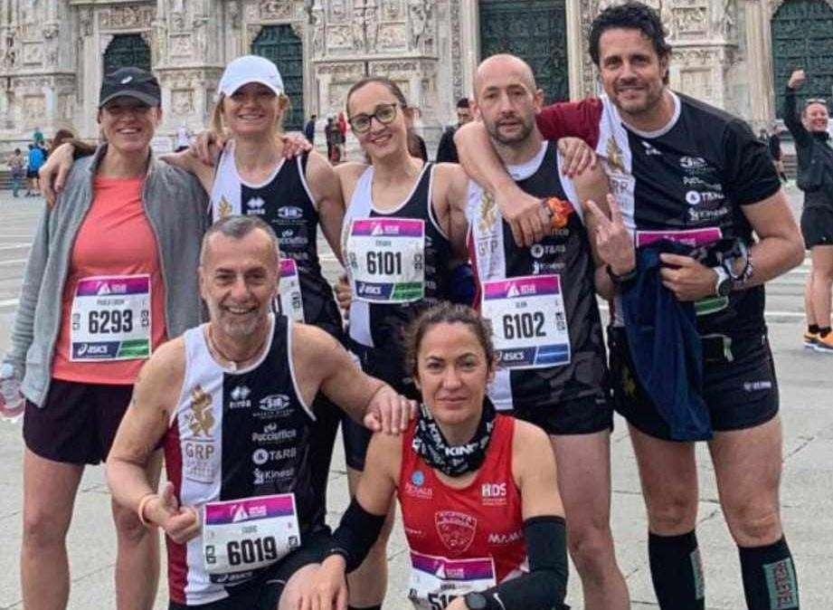 Tanta bellezza, ma anche bravura! Gioie e sorrisi alla Milano Marathon per la Grifo Runners